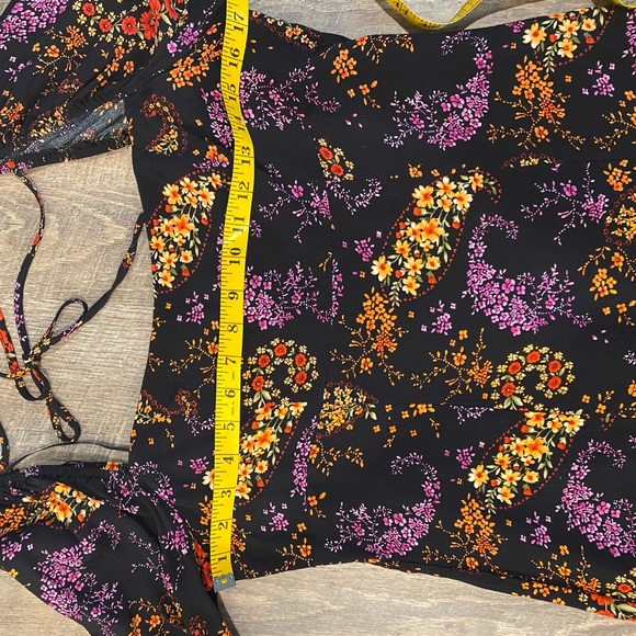 Never worn dress with vibrant, rich fall colors! - Picture 5 of 7